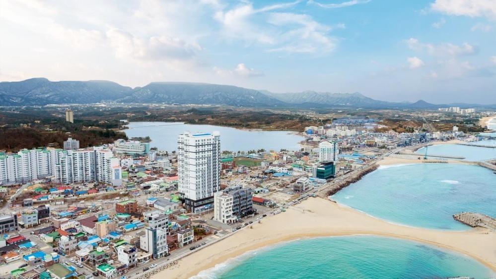 Hotel Sokcho Rianvichae Central Esterno foto